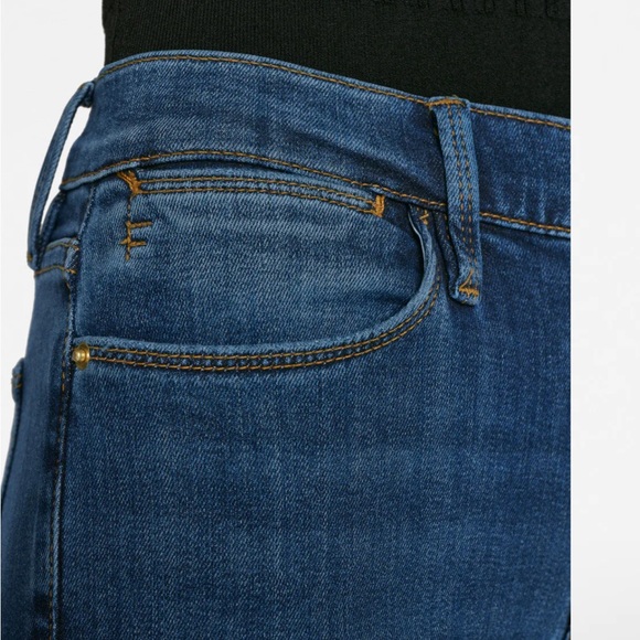Frame Le high skinny in Oynx Indigo - Picture 7 of 11
